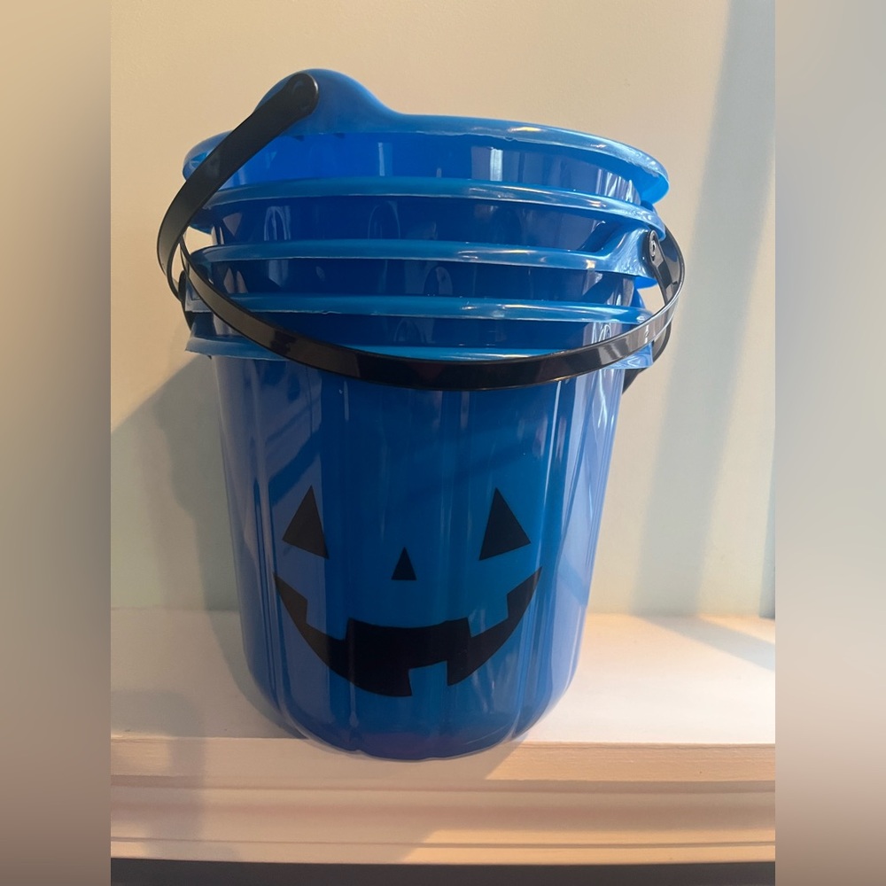 Halloween Jack O Lantern Candy Buckets 6 Inch Blue NEW, 5 Count